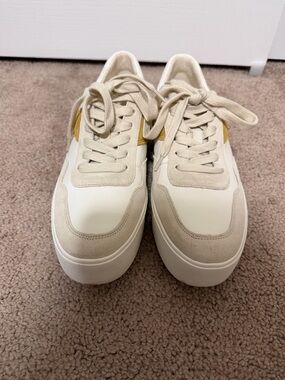 Vince Women's Cream and Tan Low-Top Sneakers with Yellow Accent